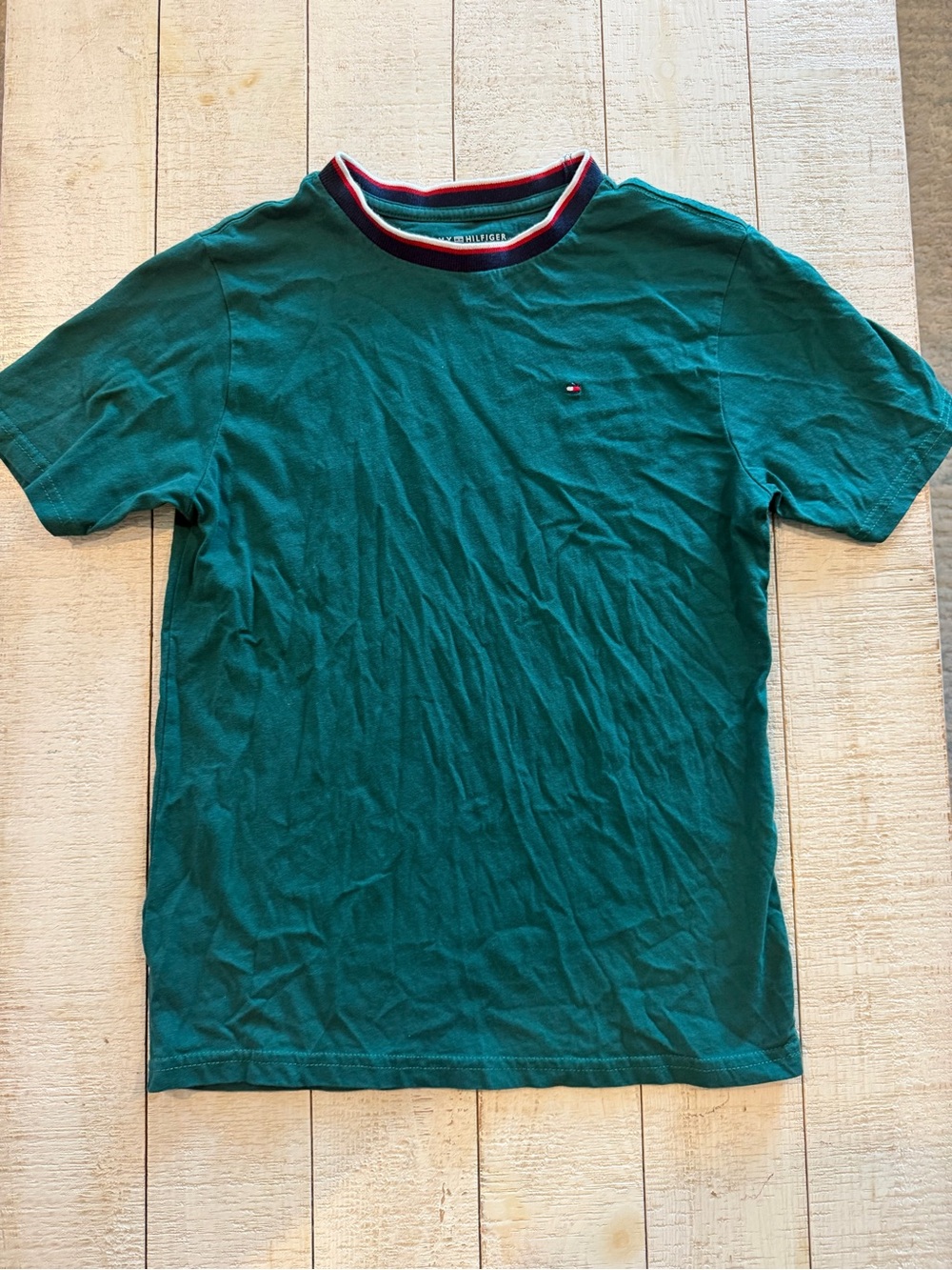 Tommy Hilfiger Boys M (10/12) Green Crewneck Logo Tee